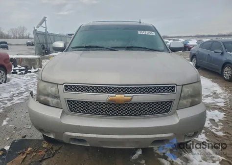 2007 Chevrolet Suburban K1500 z USA, uszkodzony, nr VIN 3GNFK16397G216034